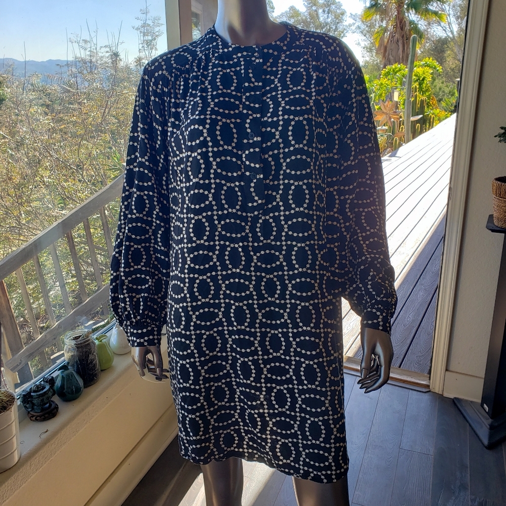 Emily in Paris Inspo: H&M Dress / Tunic